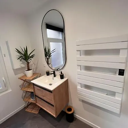 아파트 Beau Loft Proche Mont Saint Michel Jaccuzi Illimite En Plein Centre