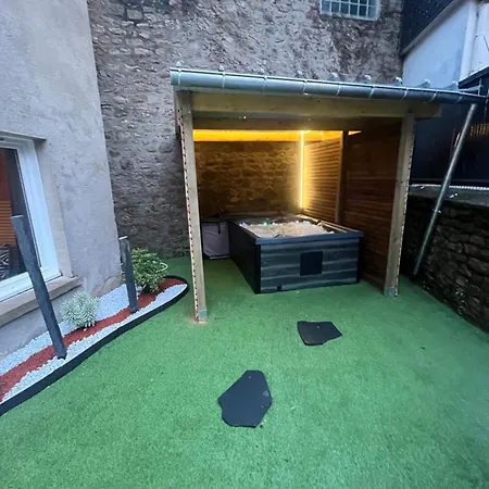 Beau Loft Proche Mont Saint Michel Jaccuzi Illimité En Plein Centre * Avranches