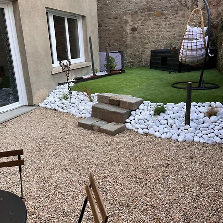 Appartement Beau Loft Proche Mont Saint Michel Jaccuzi Illimité En Plein Centre