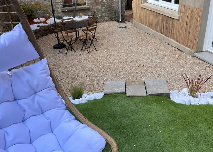 דירה Beau Loft Proche Mont Saint Michel Jaccuzi Illimite En Plein Centre אברנשה